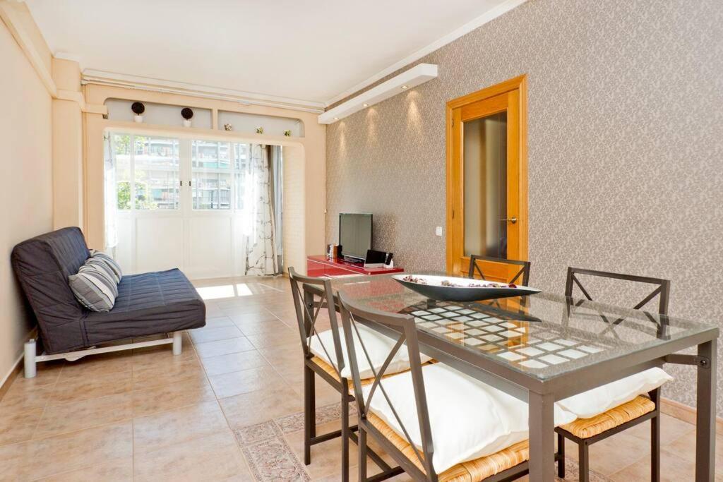 Glorias:sagrada Familia 15 Minutos - Playa 20 Minutos Appartement Barcelona